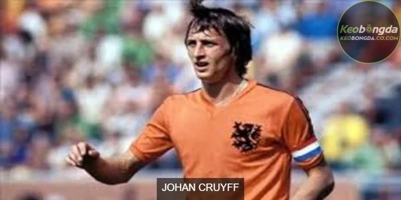 Johan Cruyff là một trong những cầu thủ vĩ đại nhất mọi thời đại